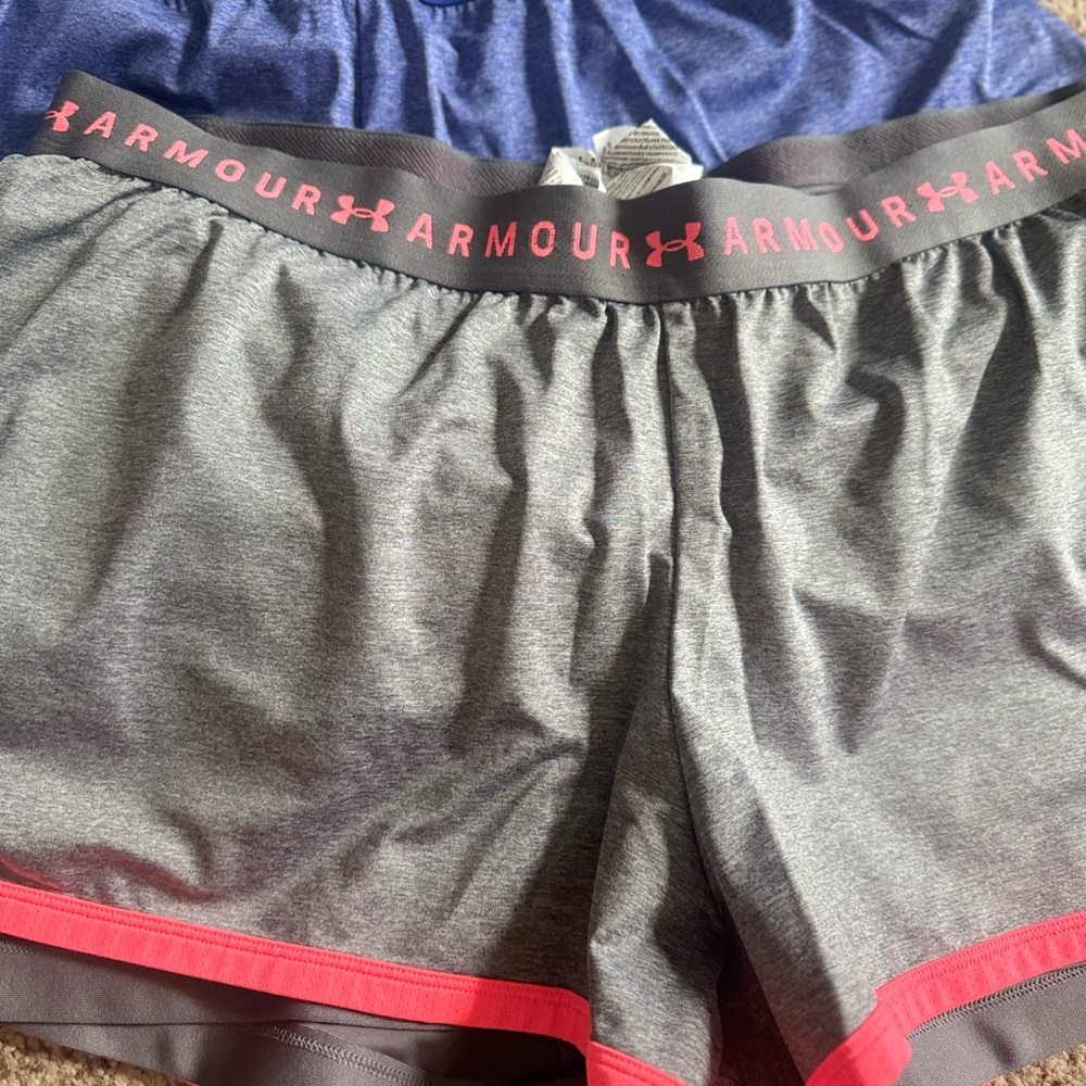 Under Armour HeatGear Women’s Shorts - Picture 3 of 10